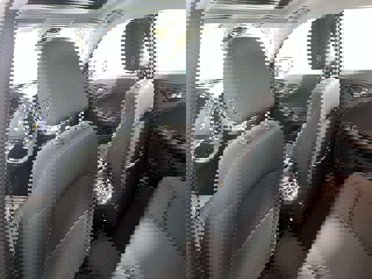 Used 2024 Chevrolet Malibu LT image 25