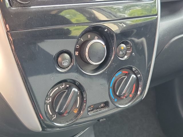 Used 2016 Nissan Versa Note FWD image 20