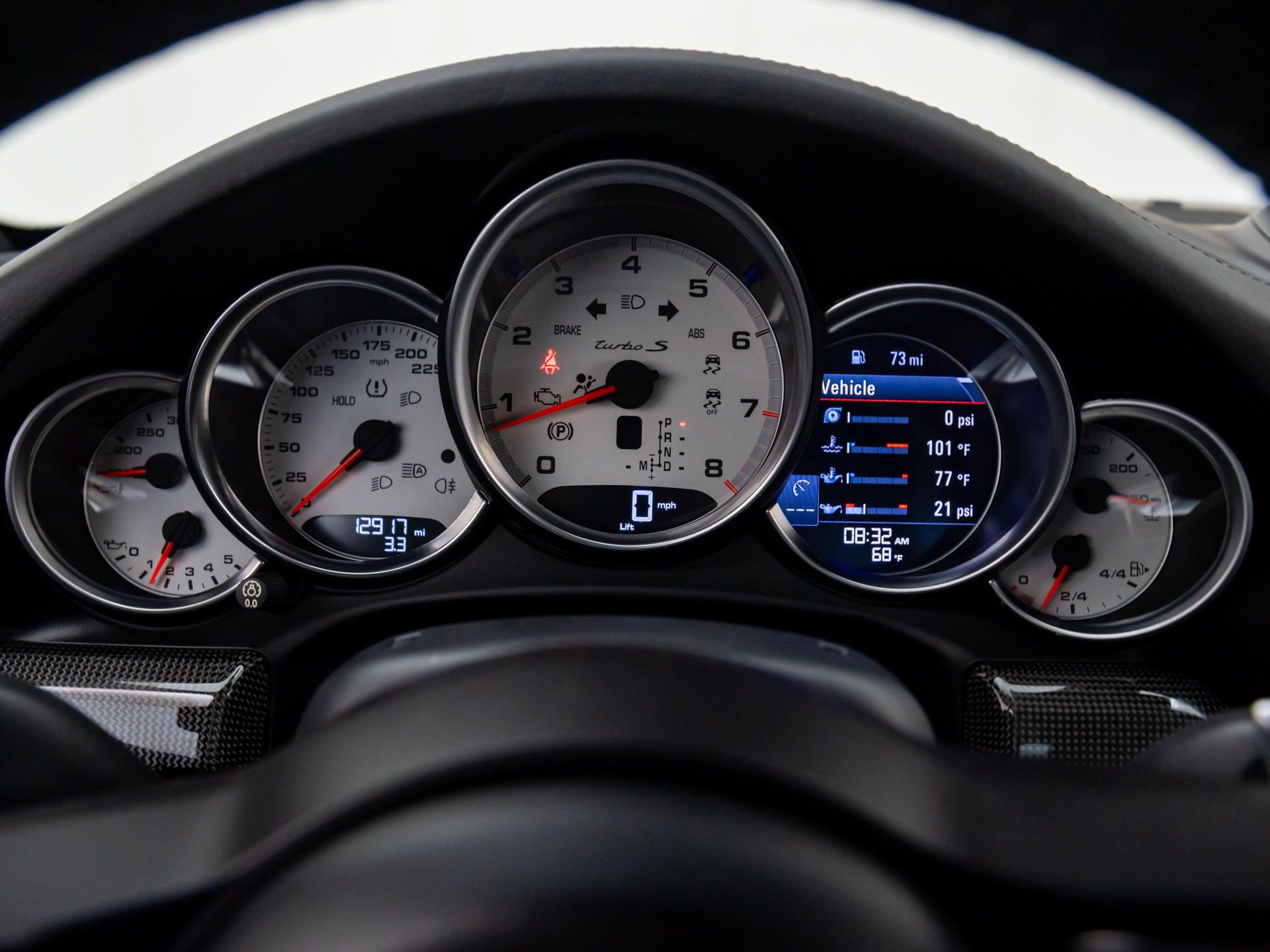 Used 2017 Porsche 911 Turbo S image 23