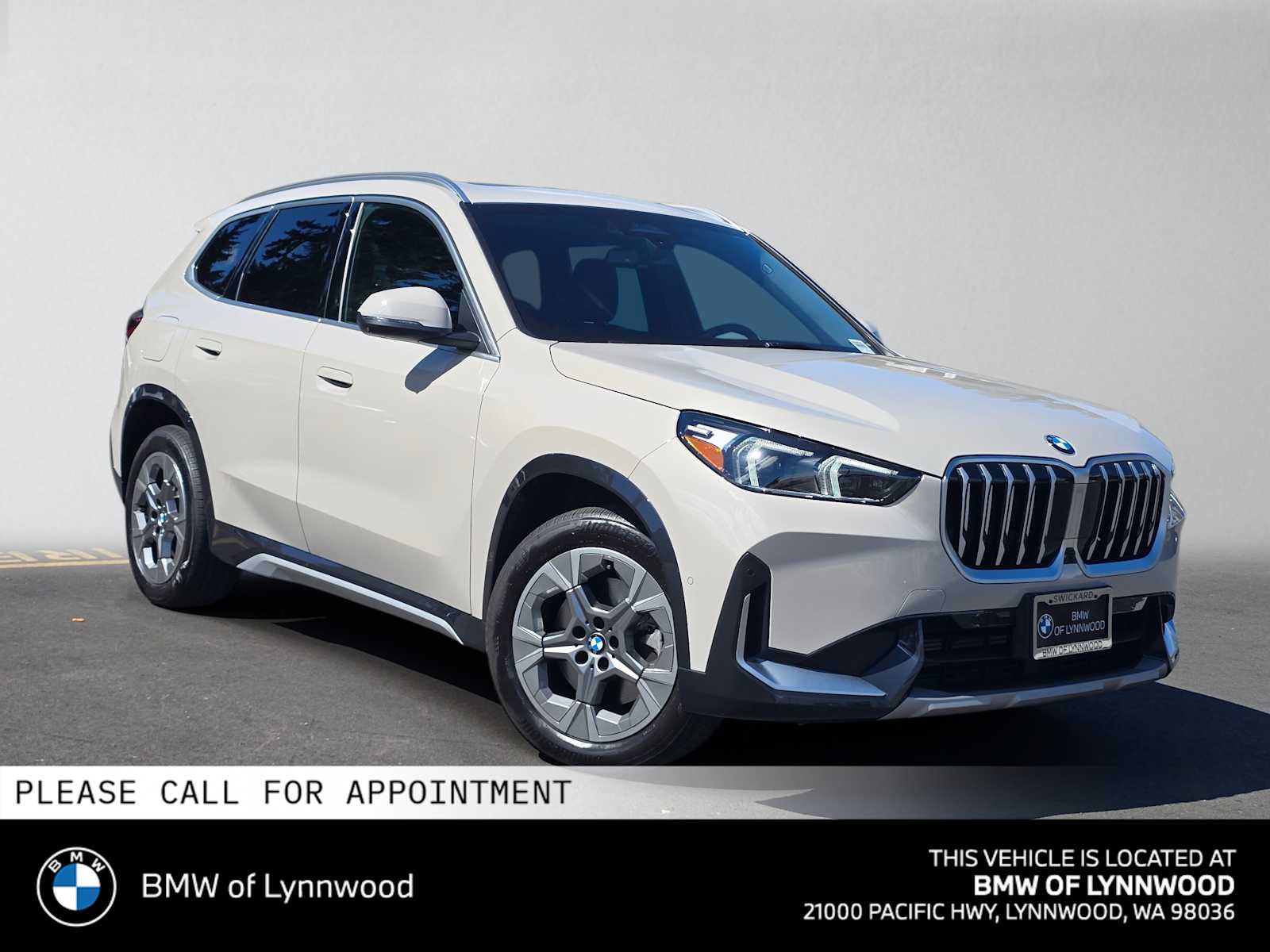 Used 2026 BMW X1 xDrive28i w/ Technology Package AWD/4WD image 1