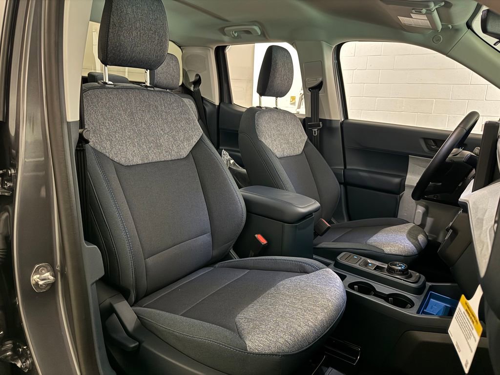 New 2026 Ford Maverick XLT FWD image 28