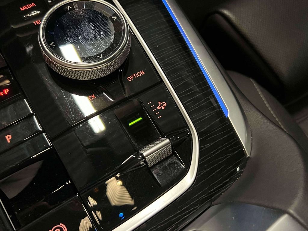 Used 2024 BMW X7 M60i w/ Climate Comfort Package AWD/4WD image 39