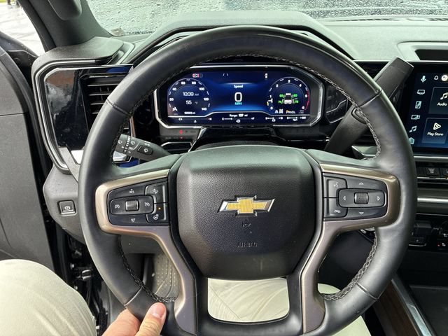 Used 2024 Chevrolet Silverado 2500 High Country AWD/4WD image 14