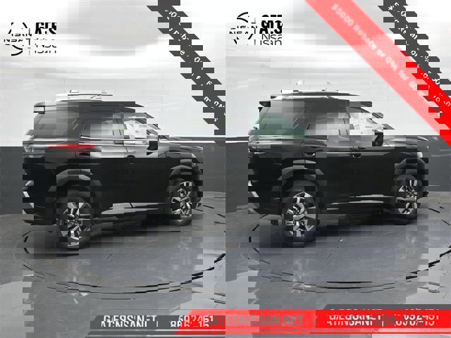 New 2025 Nissan Pathfinder SL image 3