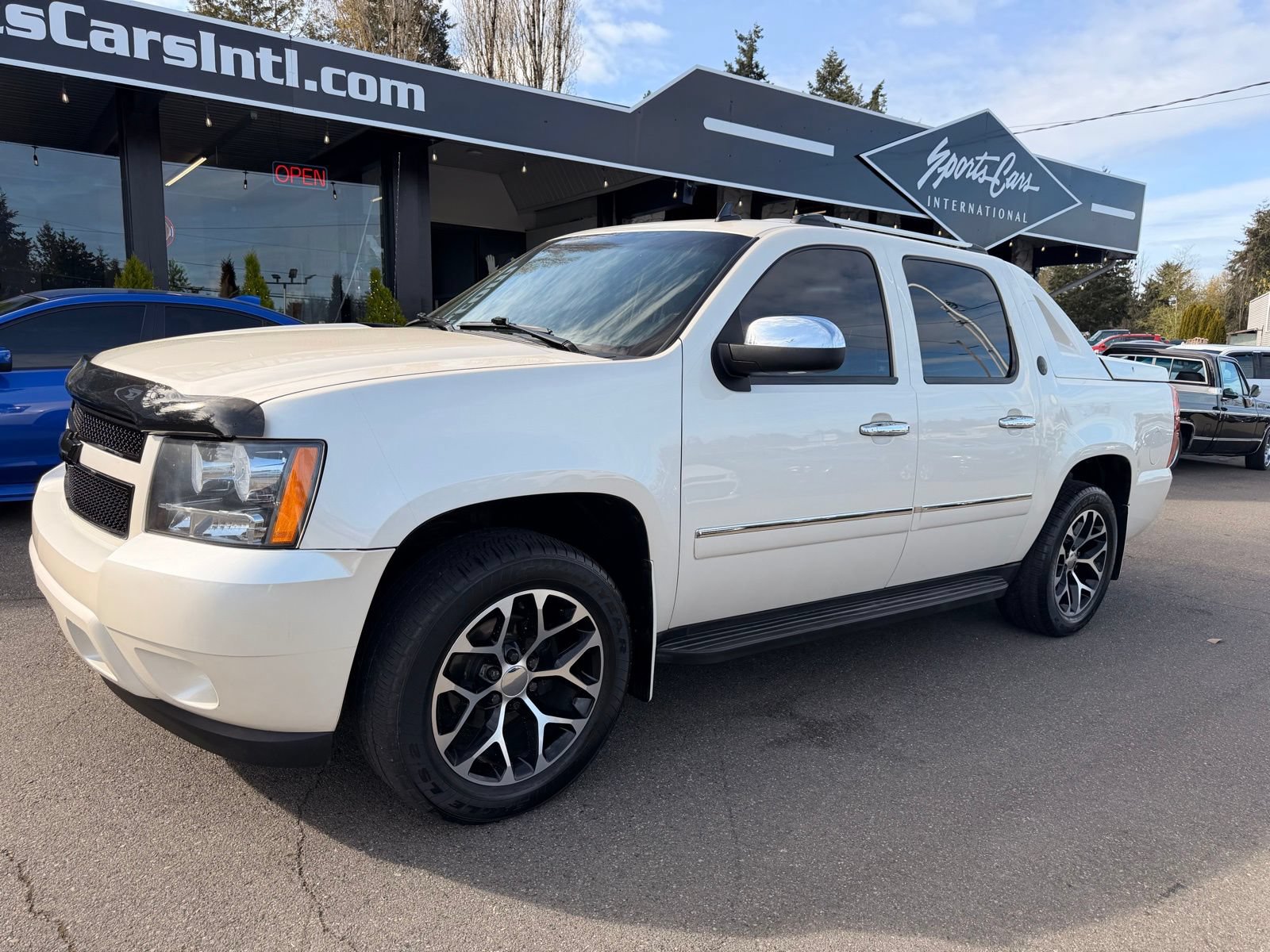 Used 2013 Chevrolet Avalanche LTZ