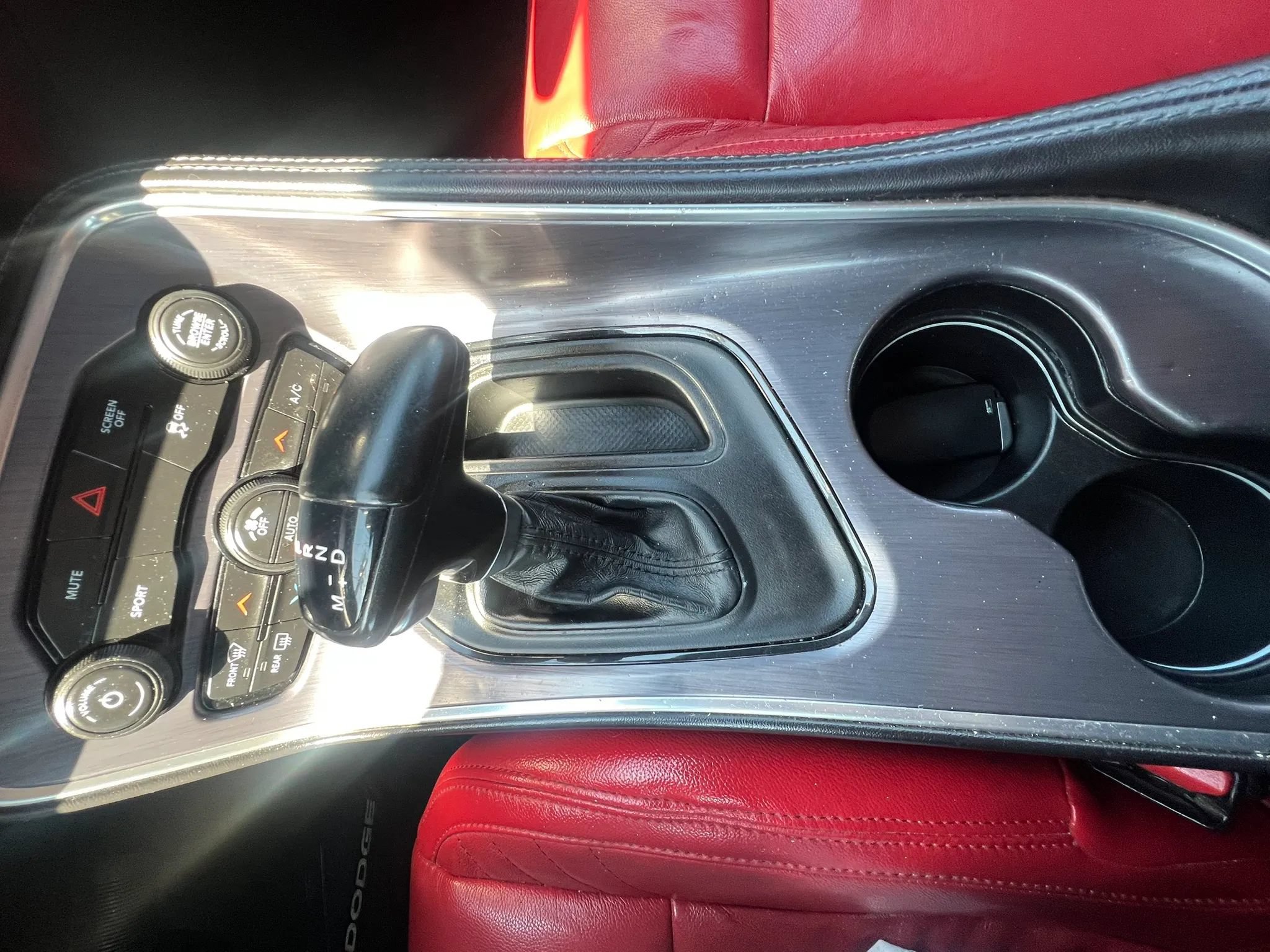 Used 2018 Dodge Challenger SXT RWD image 24