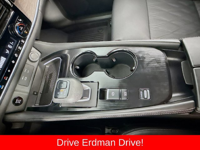 Used 2025 Nissan Rogue Platinum w/ Platinum Premium Package FWD image 19