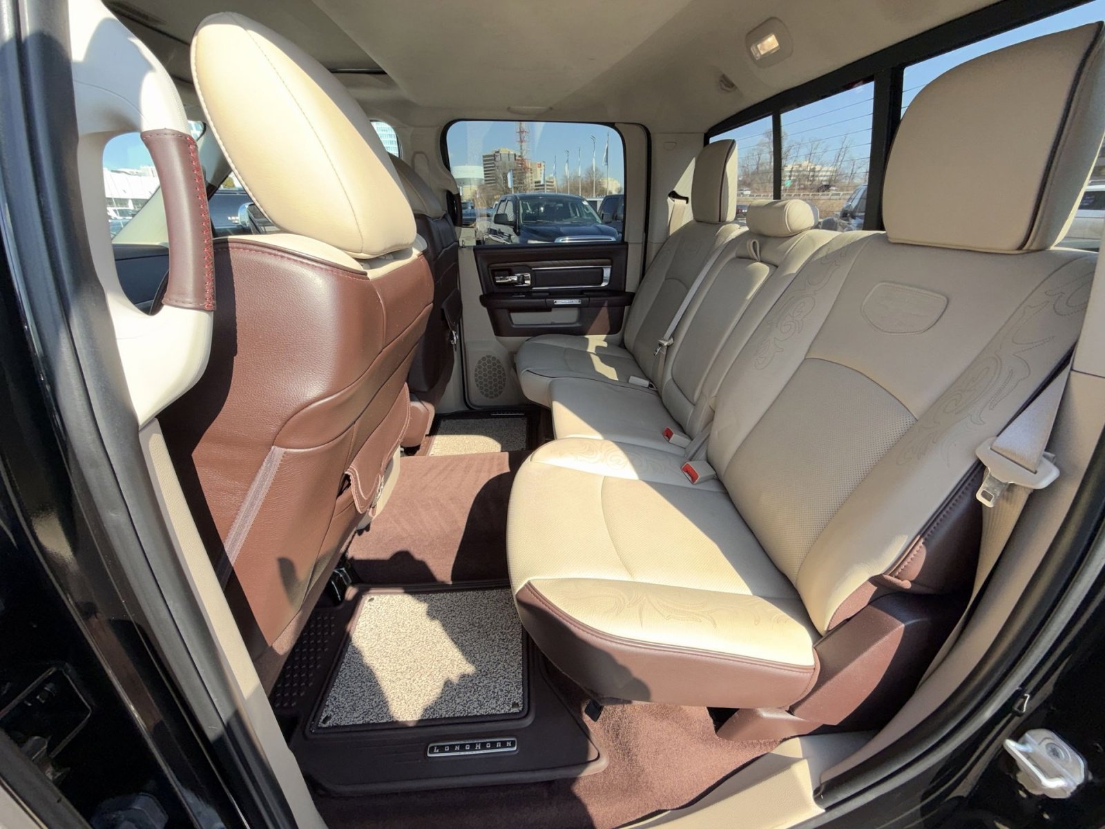 Used 2018 RAM 3500 Laramie Longhorn w/ Longhorn Southfork Package image 25