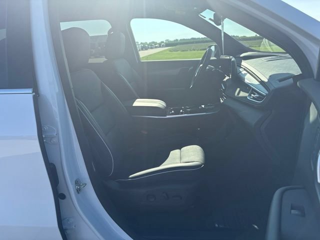 Used 2026 Buick Enclave Preferred AWD/4WD image 23