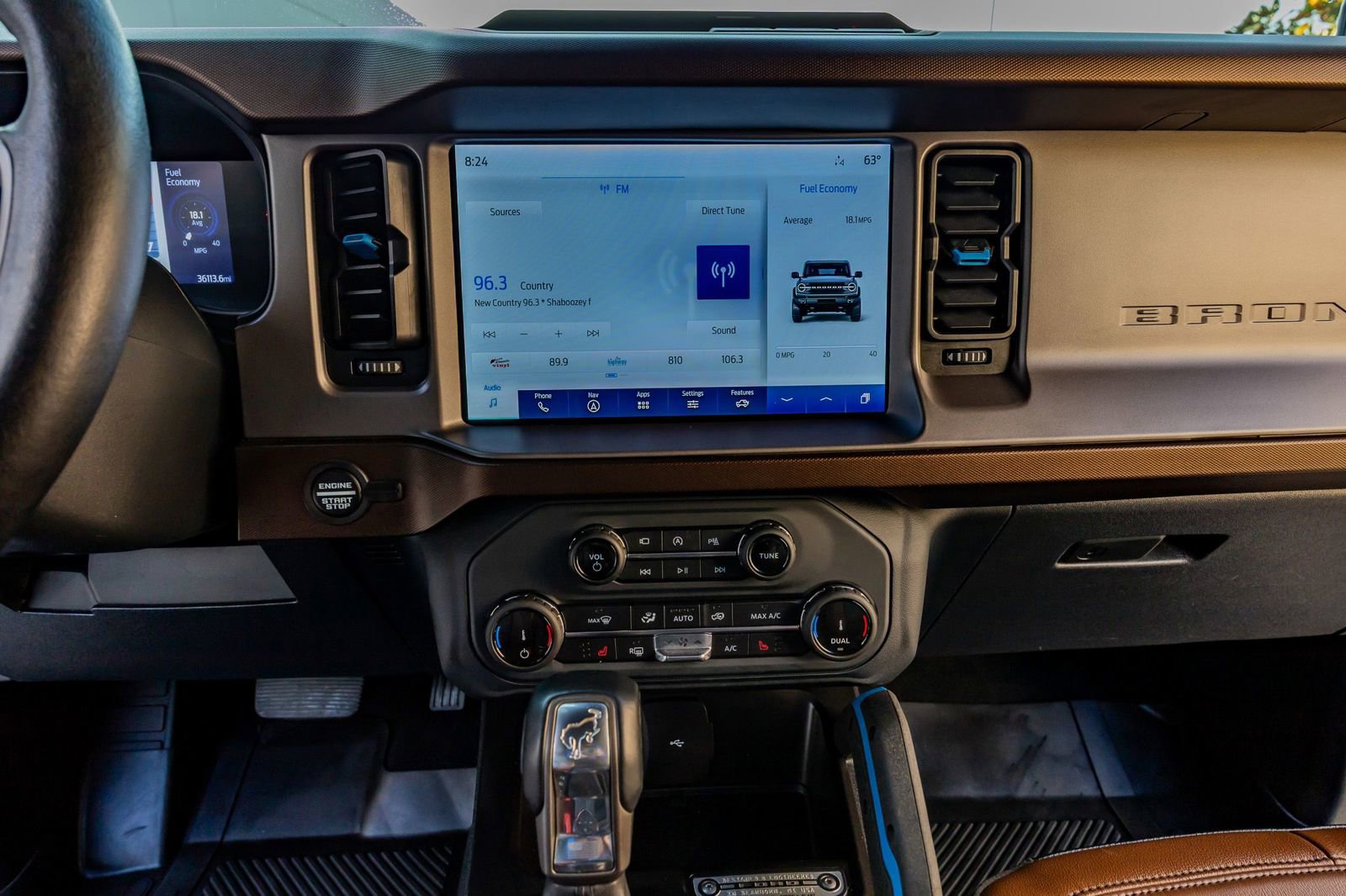 Used 2022 Ford Bronco Outer Banks image 23