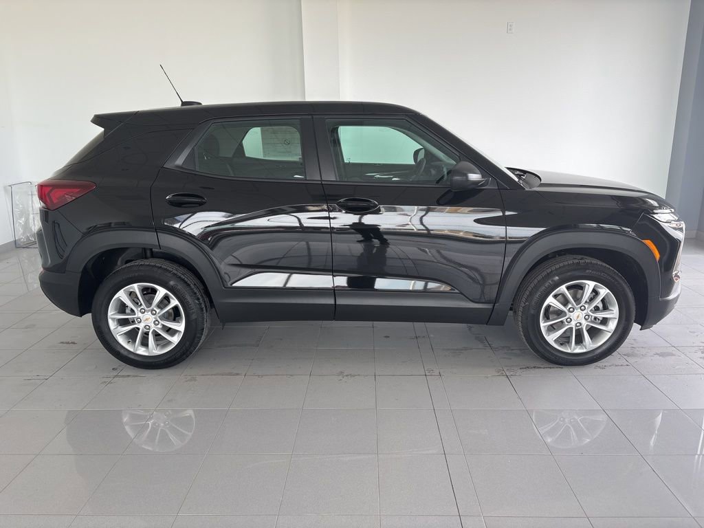 New 2026 Chevrolet TrailBlazer LS AWD/4WD image 4