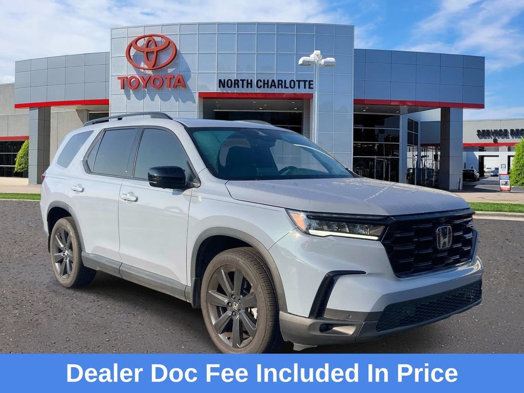 Used 2025 Honda Pilot Black Edition