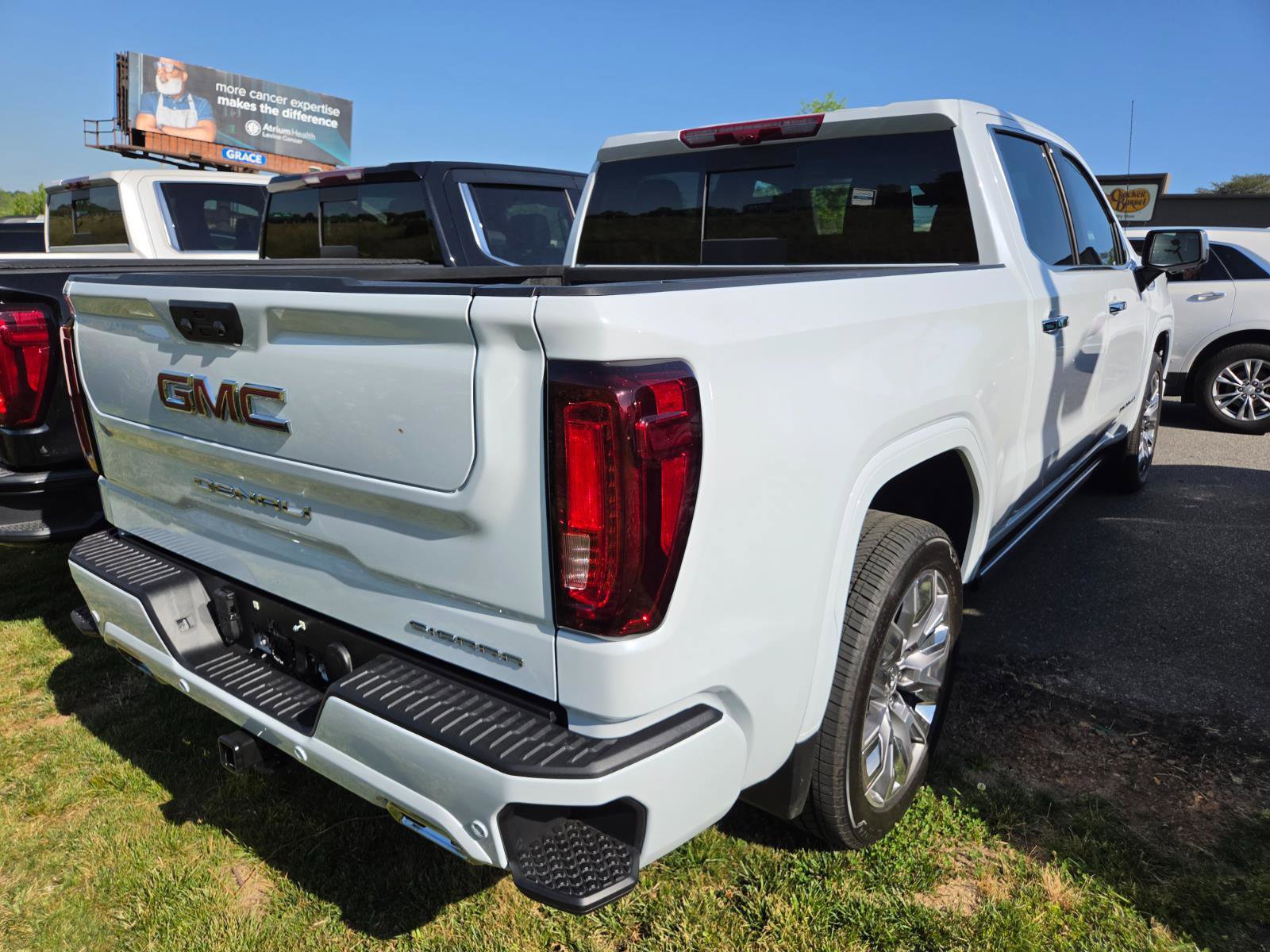 Used 2026 GMC Sierra 1500 Denali image 8