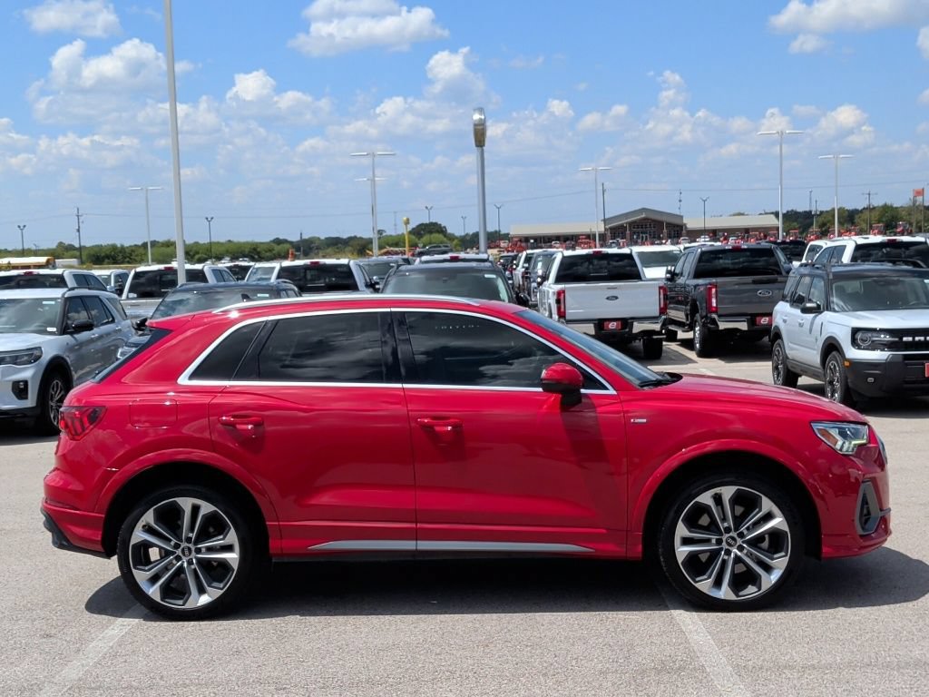 Used 2021 Audi Q3 2.0T Premium Plus w/ Premium Plus Package AWD/4WD image 9