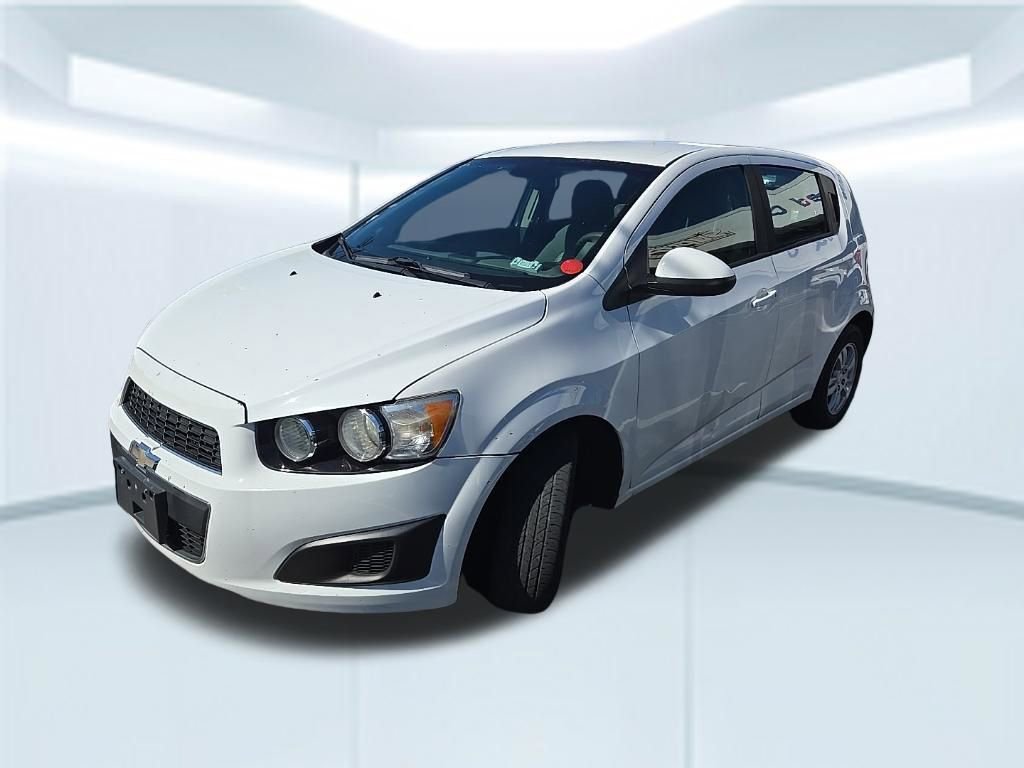 Used 2012 Chevrolet Sonic LS image 5