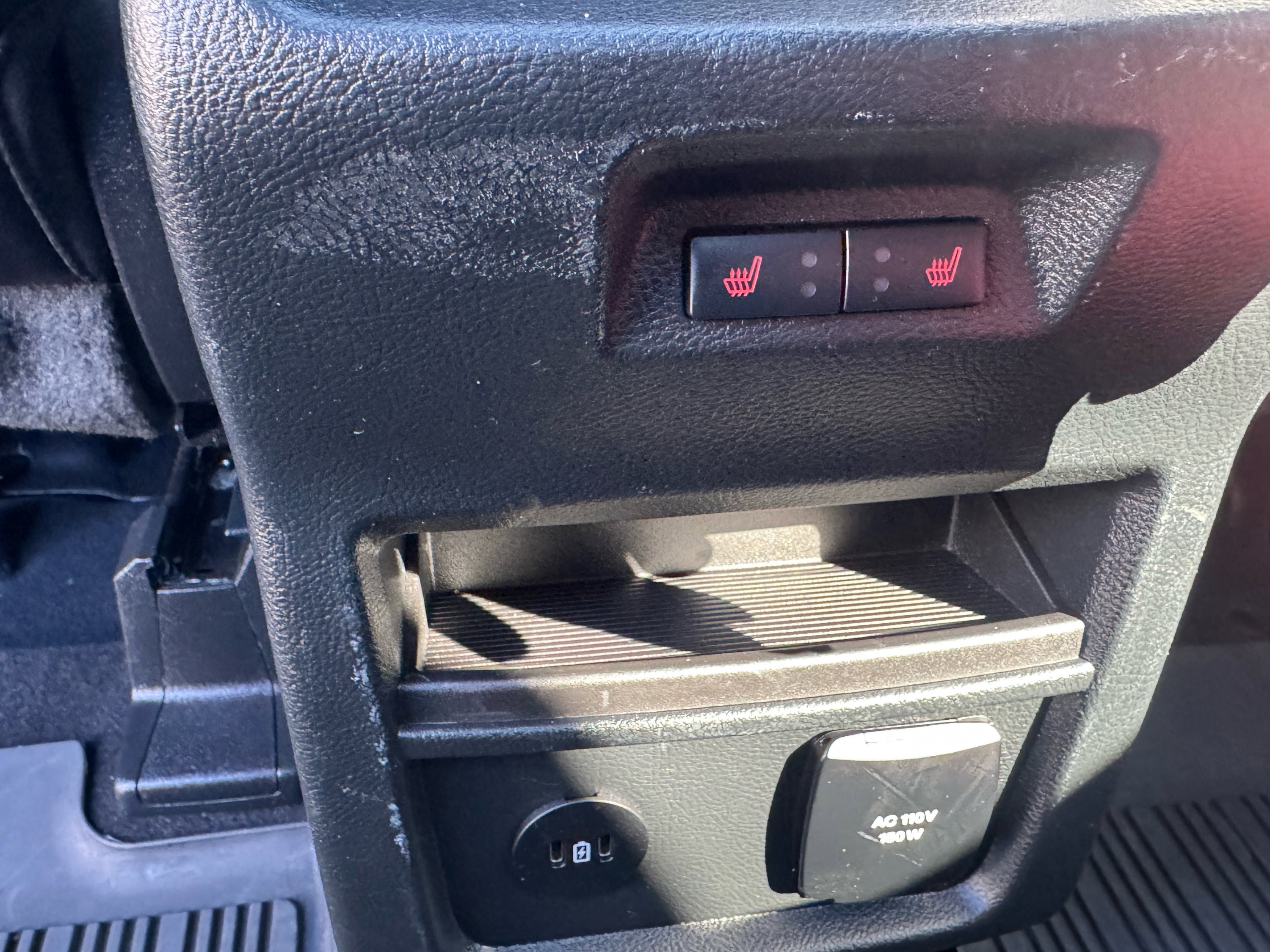 Certified 2024 Ford Edge ST w/ Equipment Group 401A image 16