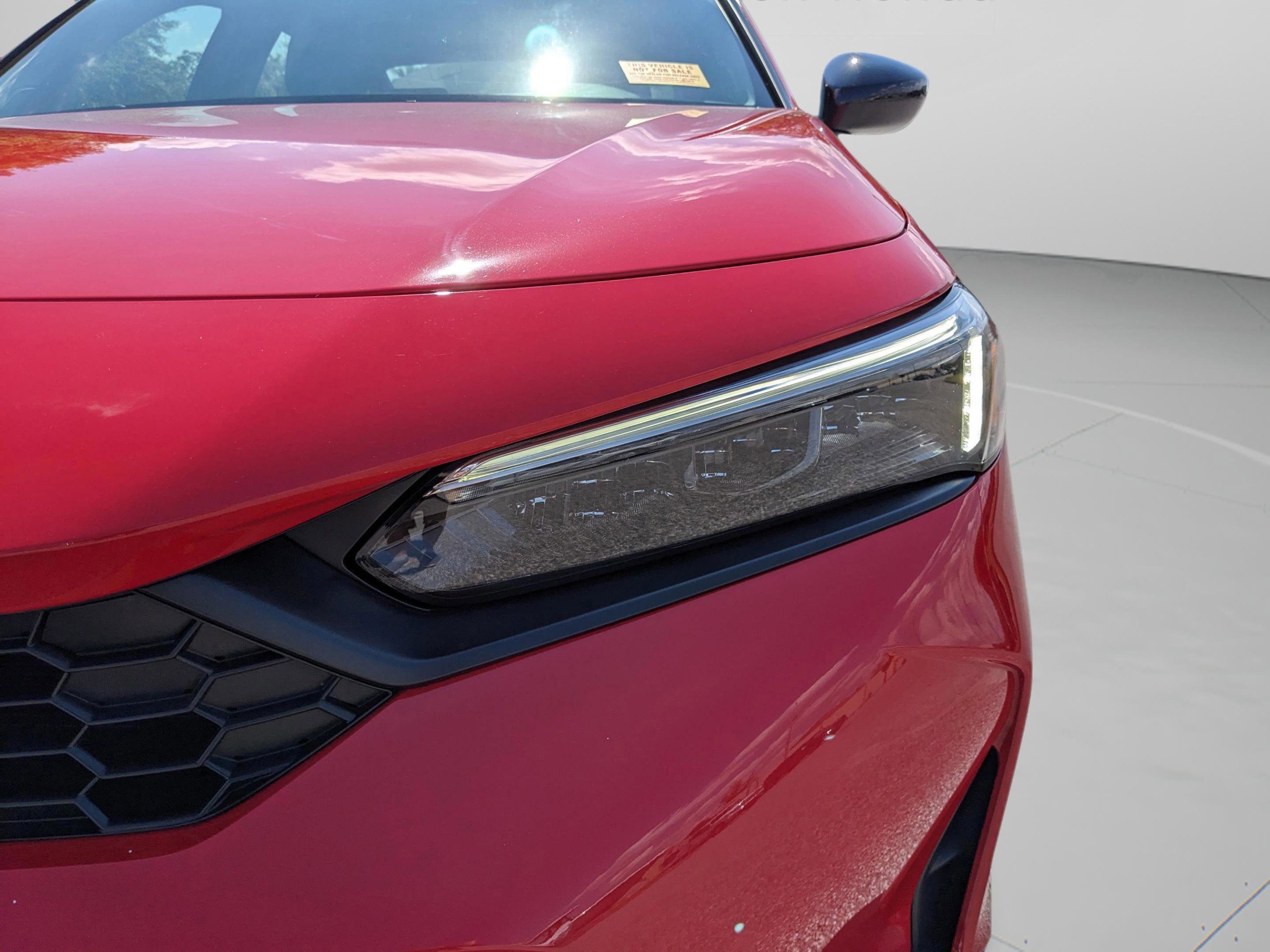 Used 2025 Honda Civic Sport image 9