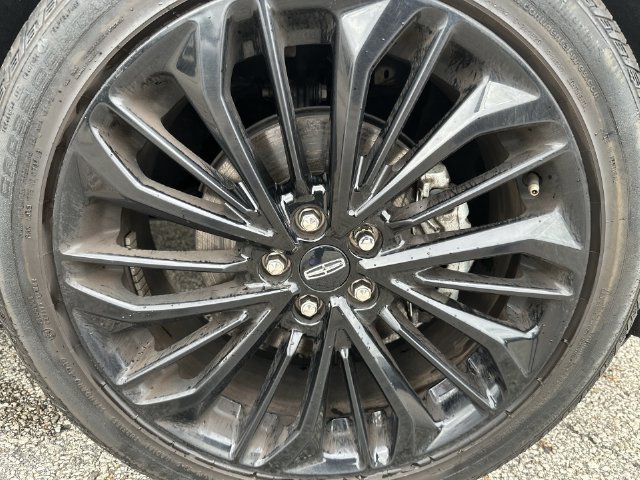 Used 2023 Lincoln Corsair Reserve w/ Equipment Group 201A AWD/4WD image 28