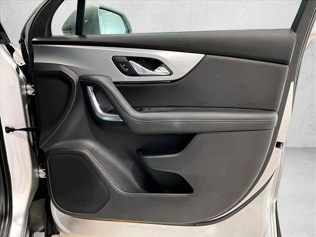Used 2019 Chevrolet Blazer LT FWD image 19