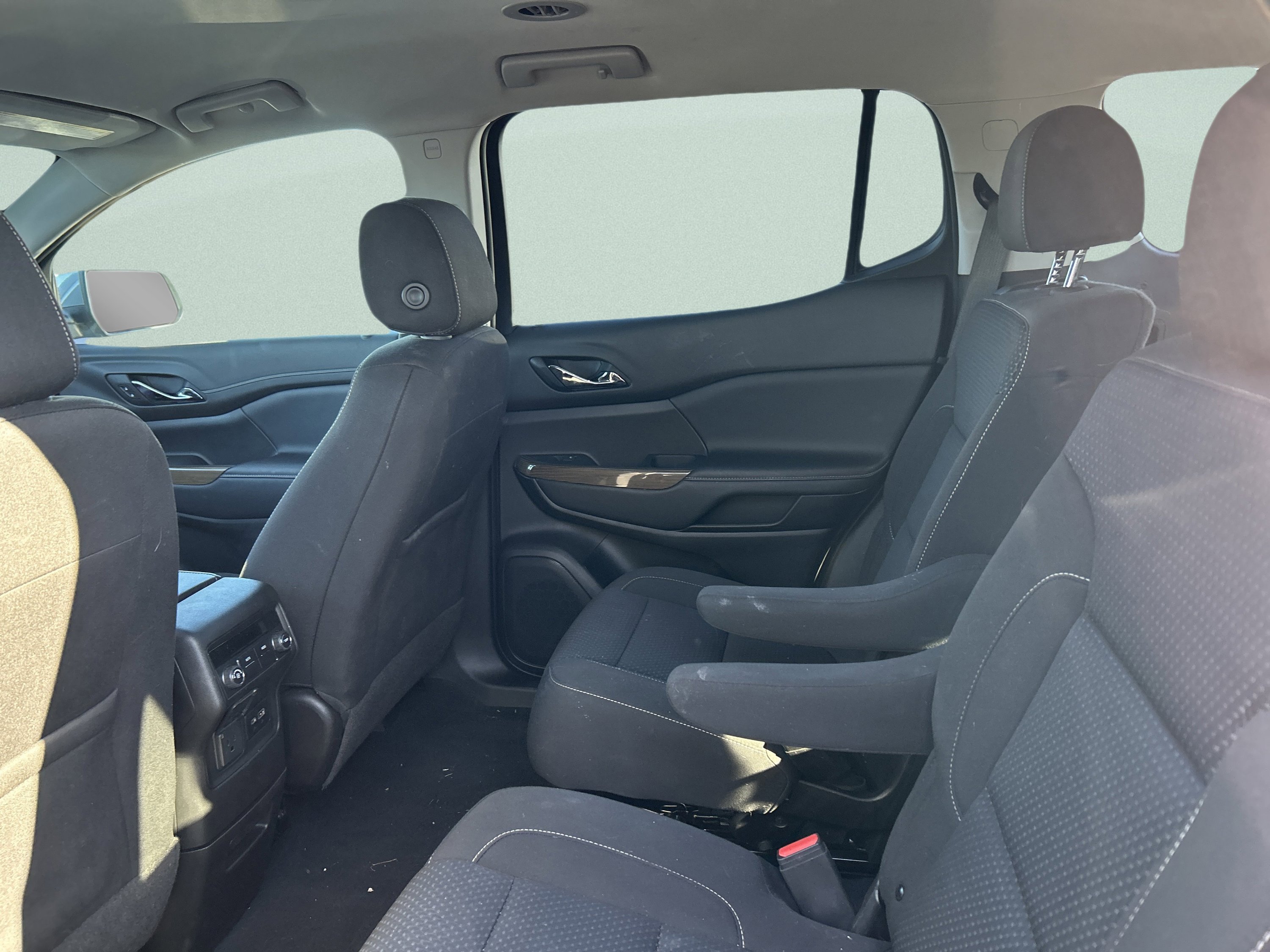 Used 2023 GMC Acadia SLE w/ Driver Convenience Package image 49