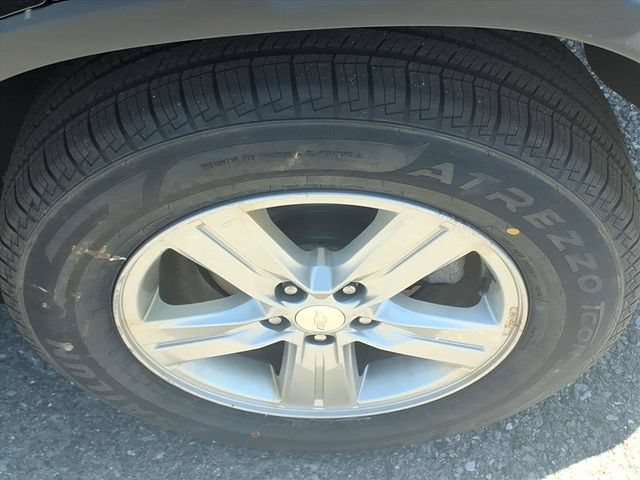 Used 2022 Chevrolet Trax LT w/ Premium Seat Package AWD/4WD image 9