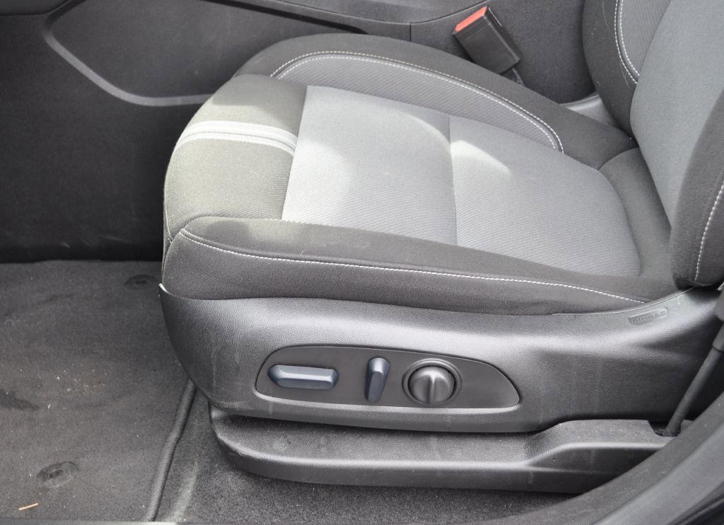 Used 2024 Chevrolet Blazer LT image 7