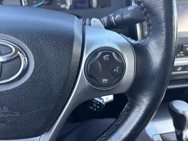 Used 2014 Toyota Camry SE image 19
