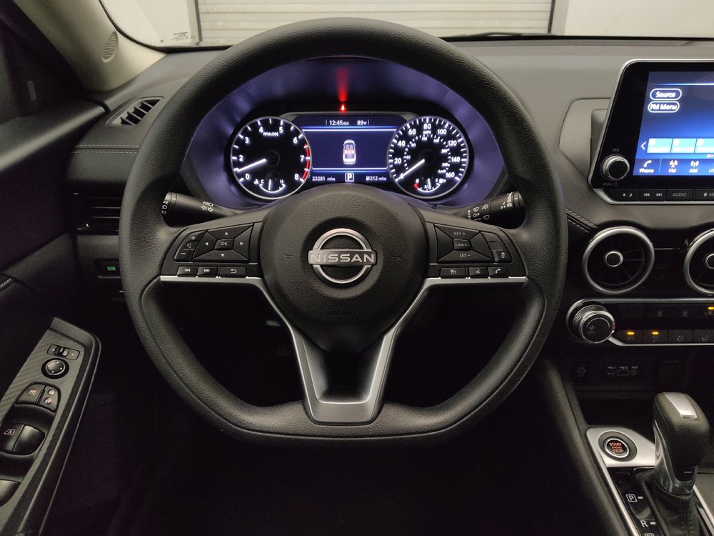 Used 2025 Nissan Sentra SV FWD image 22