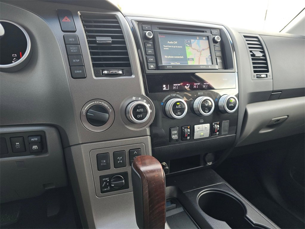 Used 2017 Toyota Sequoia Platinum image 25