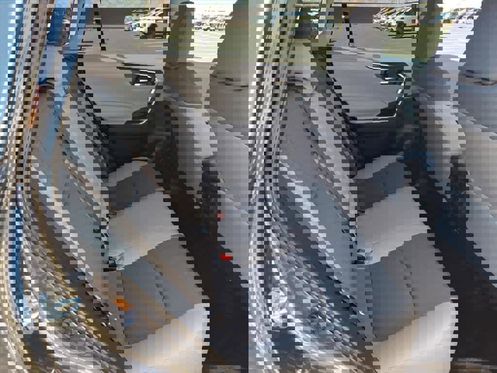 Used 2024 Toyota RAV4 XLE image 20