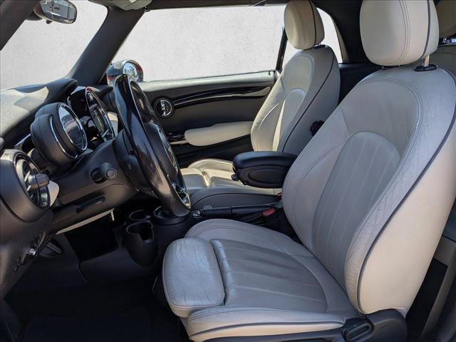 Used 2019 MINI Cooper Convertible w/ Signature Upholstery Package FWD image 16