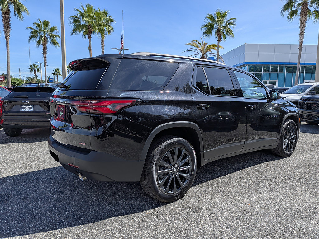 Used 2023 Chevrolet Traverse RS AWD/4WD image 32