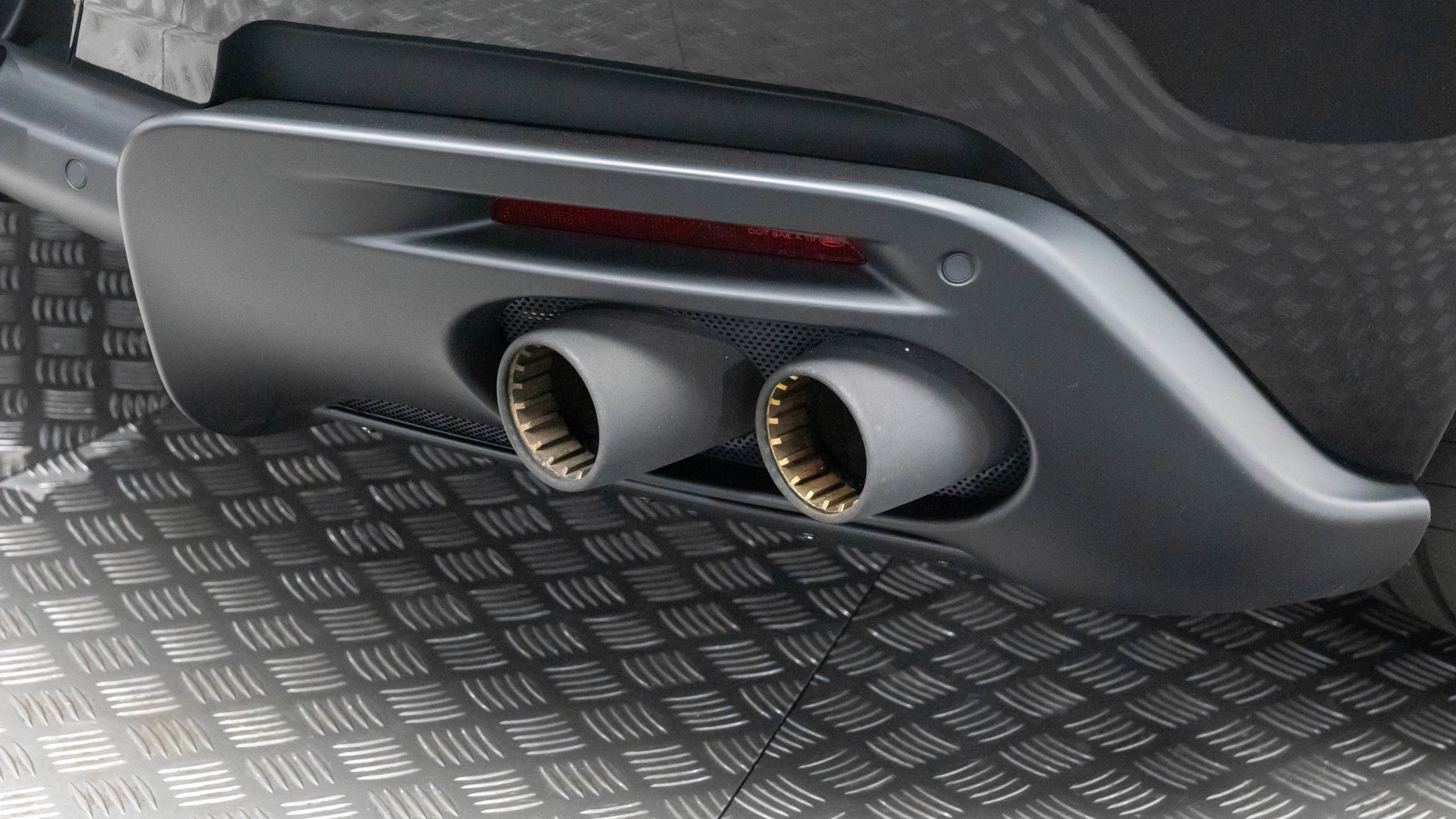 Certified 2022 Ferrari Roma RWD image 53