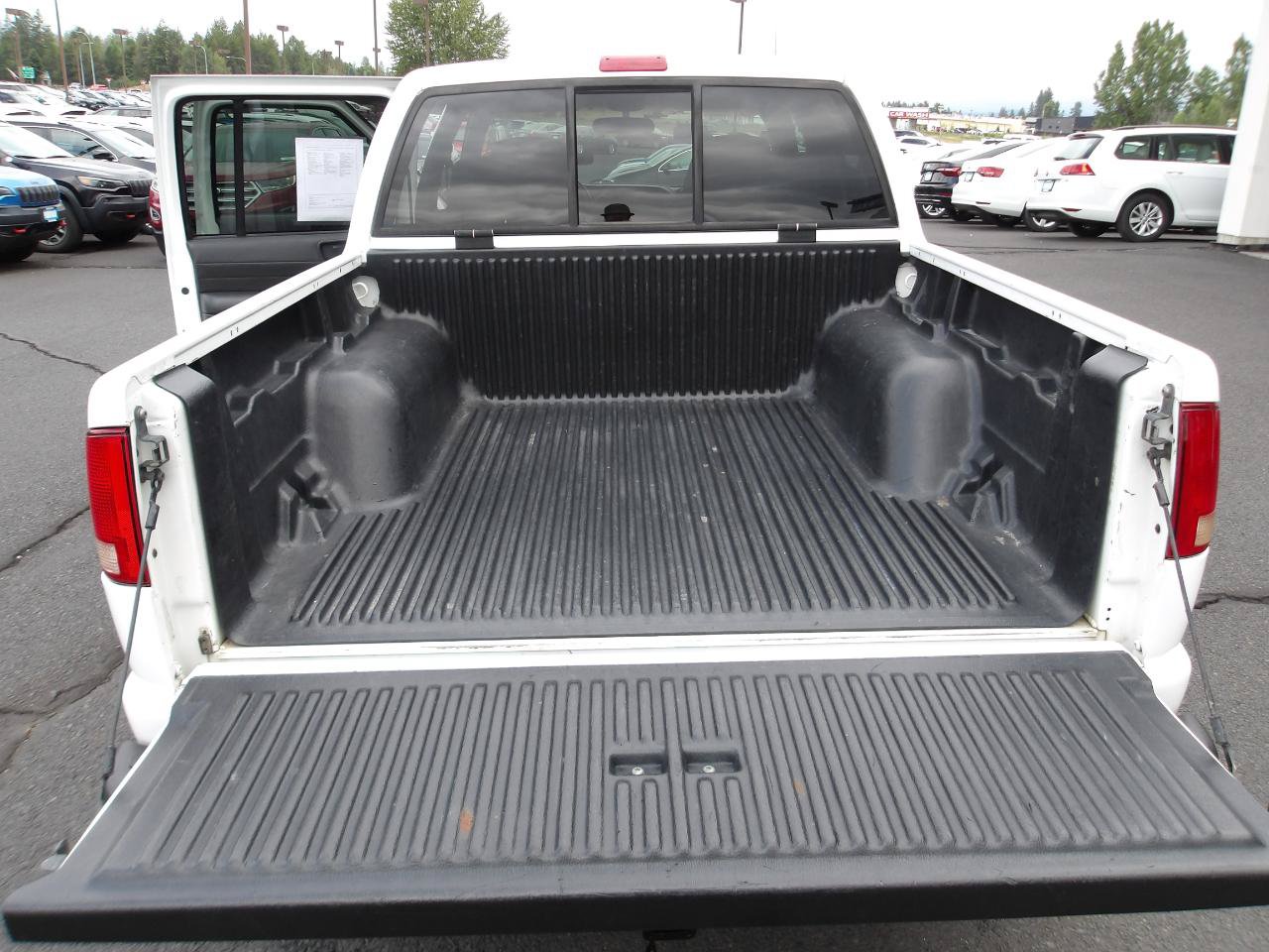 Used 2003 Chevrolet S10 Pickup LS AWD/4WD image 11