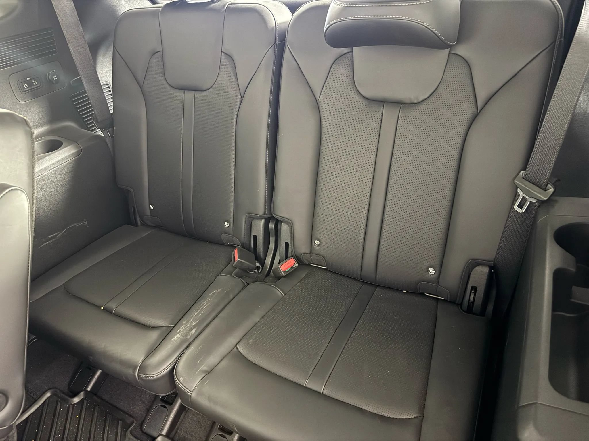 Used 2025 Kia Sorento SX AWD/4WD image 41