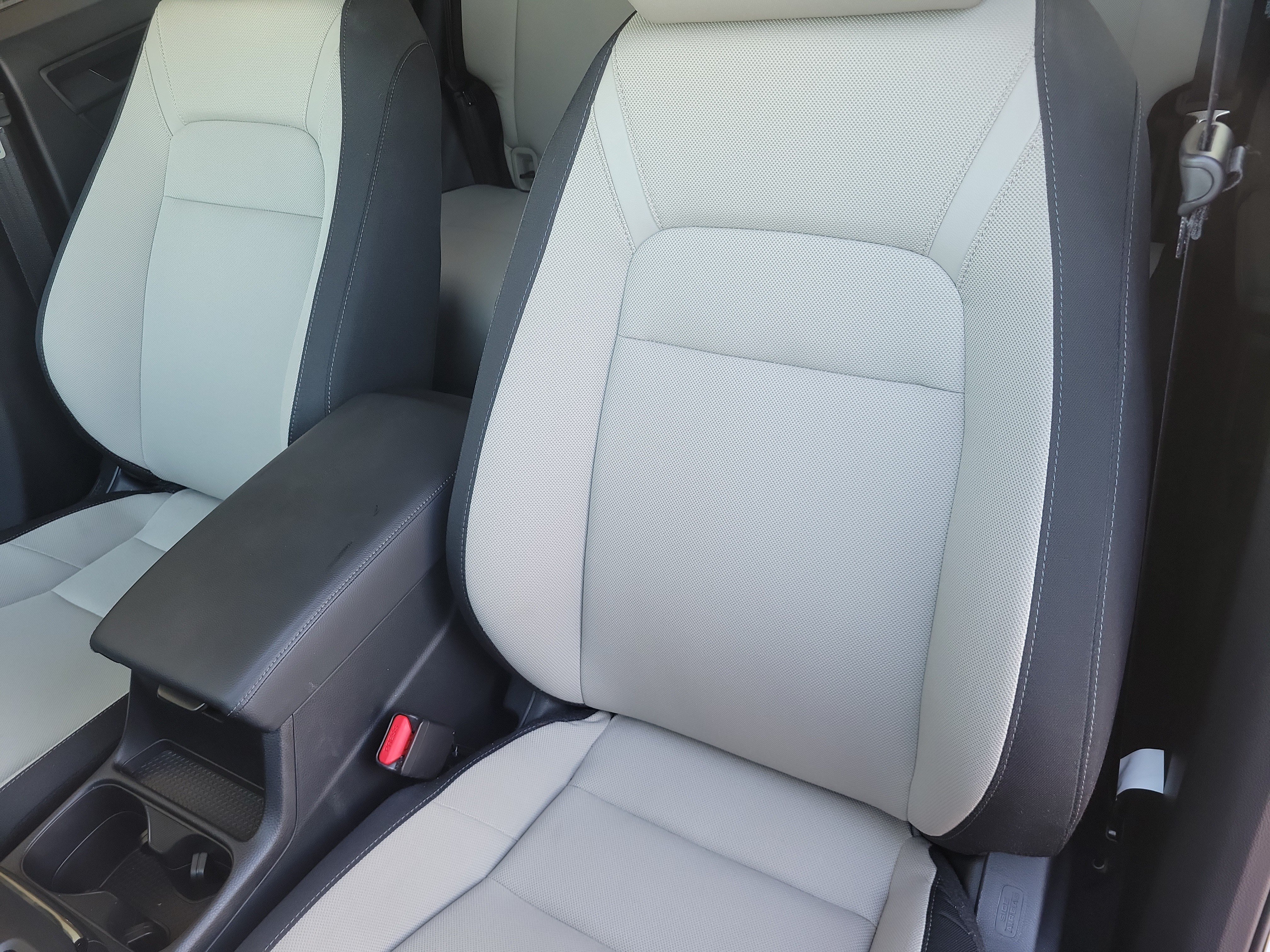 Used 2025 Honda CR-V EX image 11