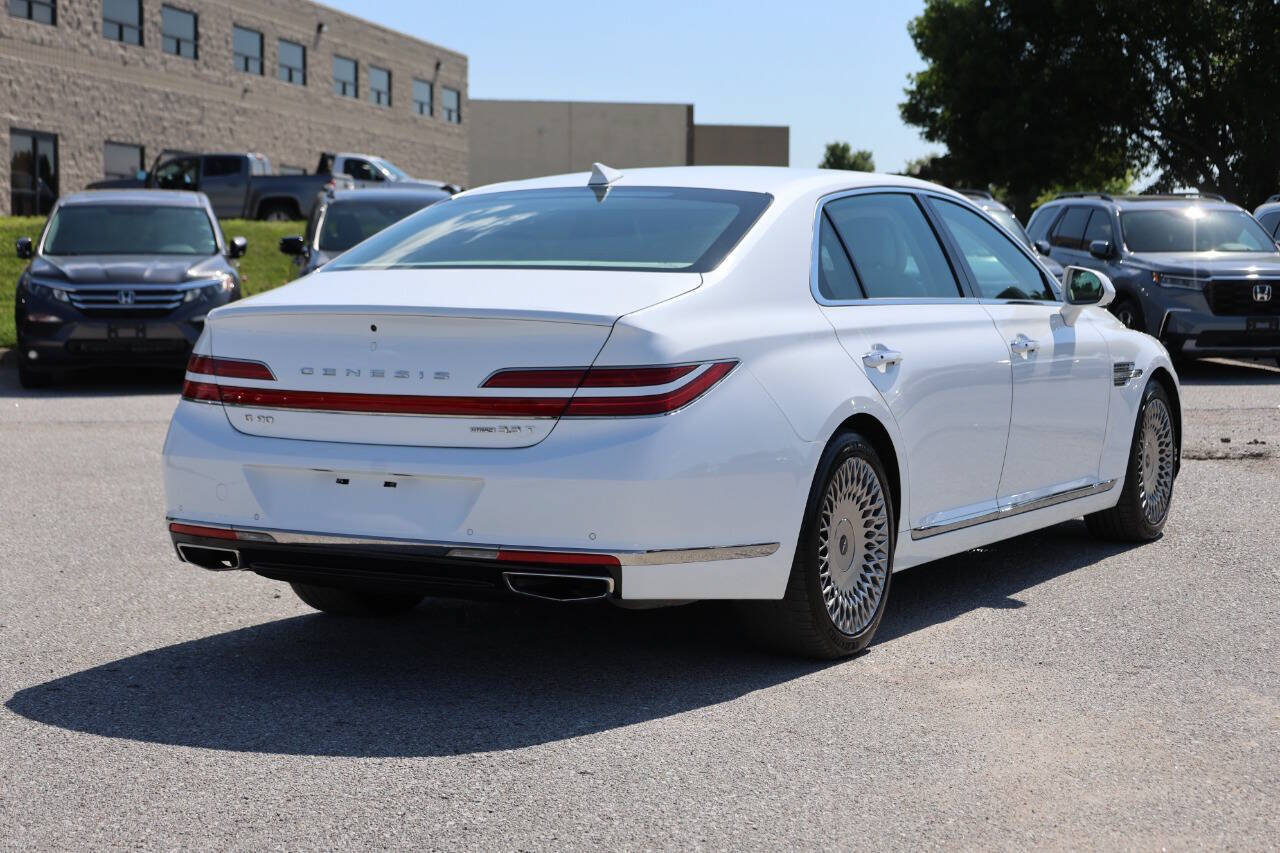Used 2020 Genesis G90 3.3T Premium AWD/4WD image 9