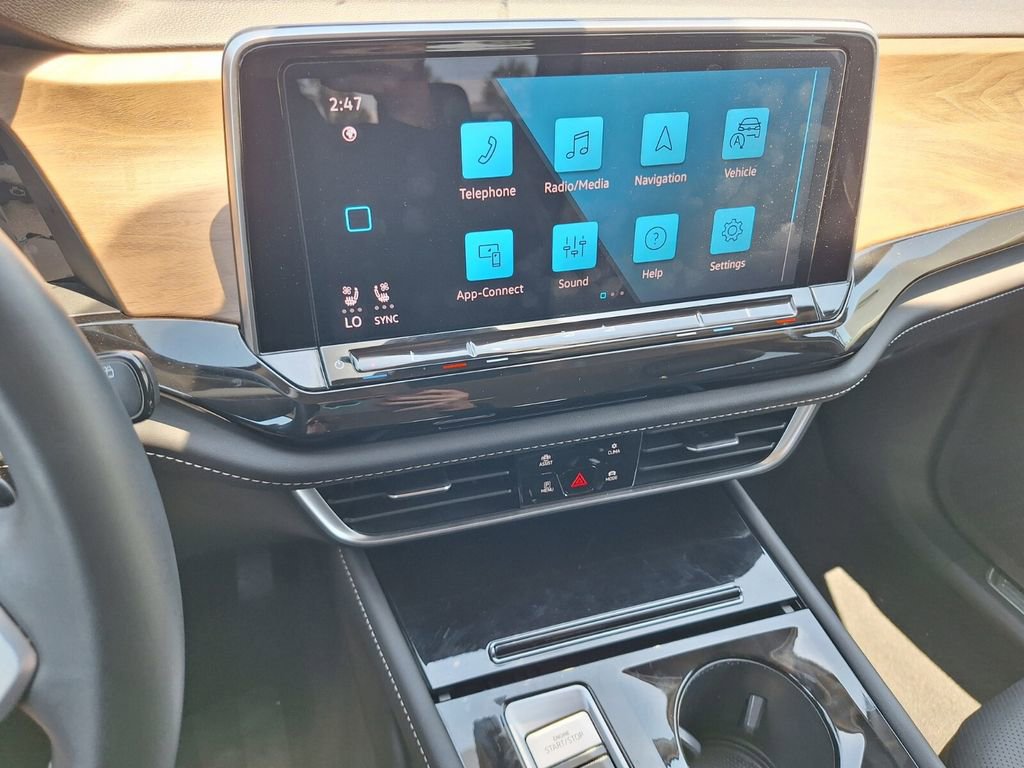 Used 2025 Volkswagen Atlas SE FWD image 14