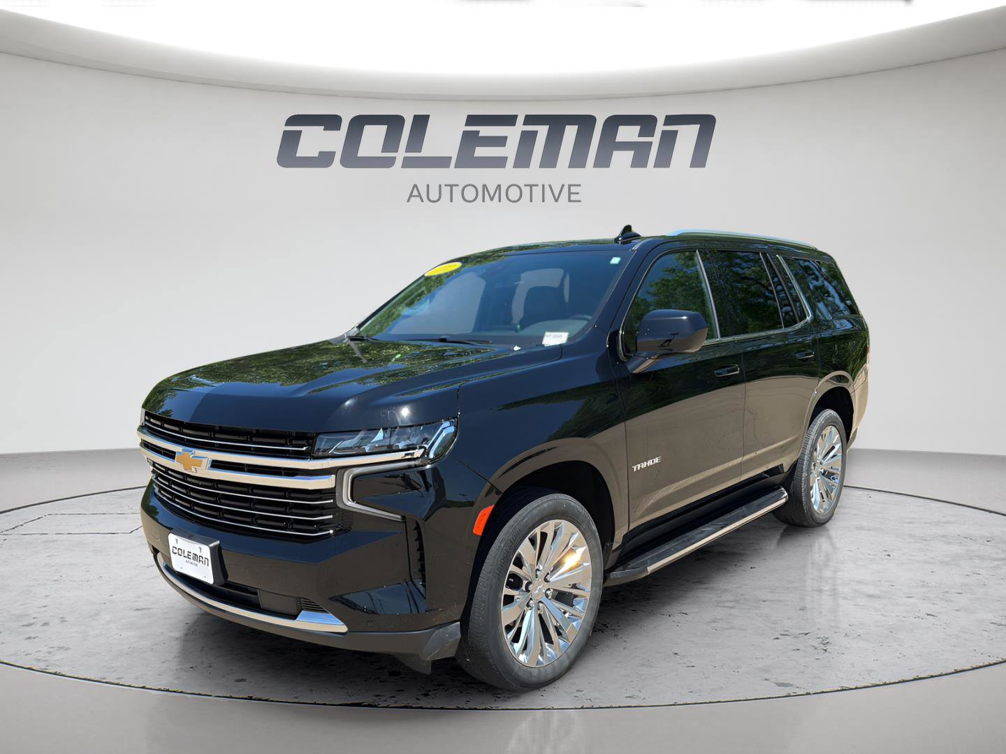 Used 2022 Chevrolet Tahoe LT AWD/4WD image 1