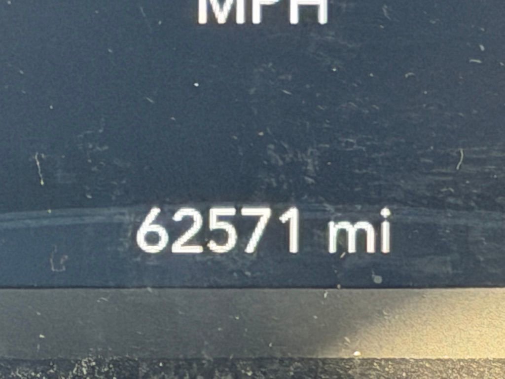 Certified 2022 Chrysler Voyager LX image 37