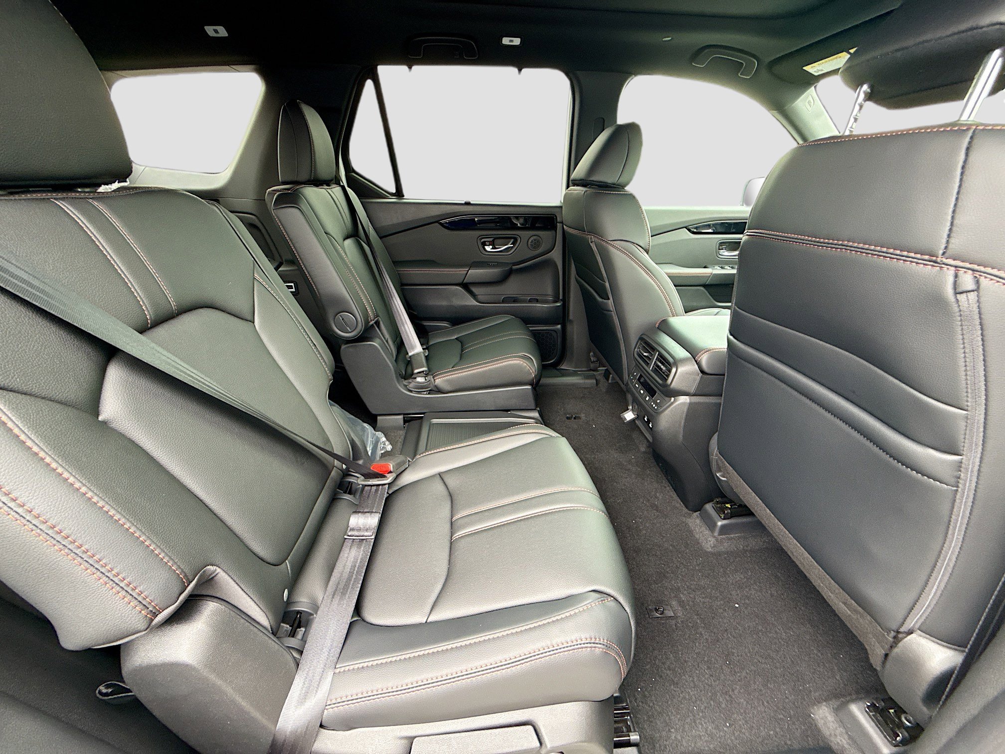 New 2026 Honda Pilot TrailSport image 23