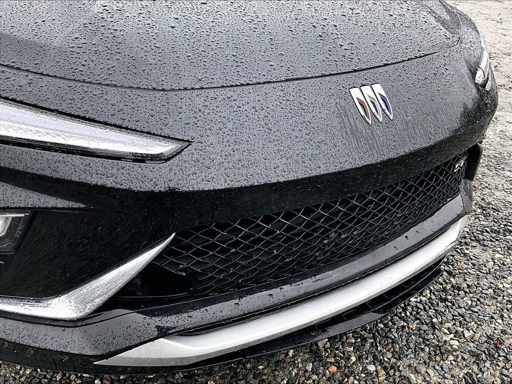 Used 2025 Buick Envista Sport Touring image 26