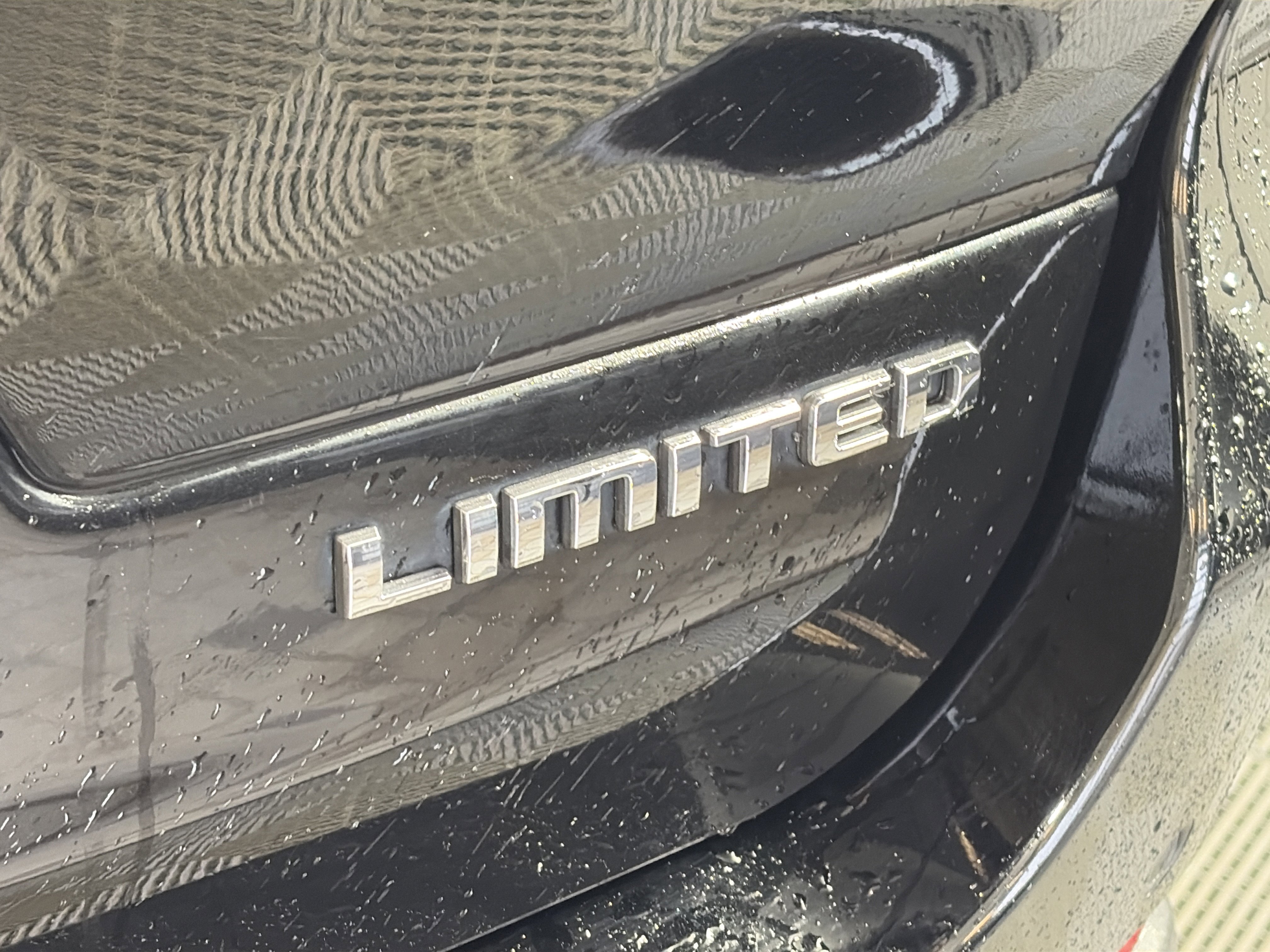 Used 2022 Jeep Grand Cherokee L Limited image 19