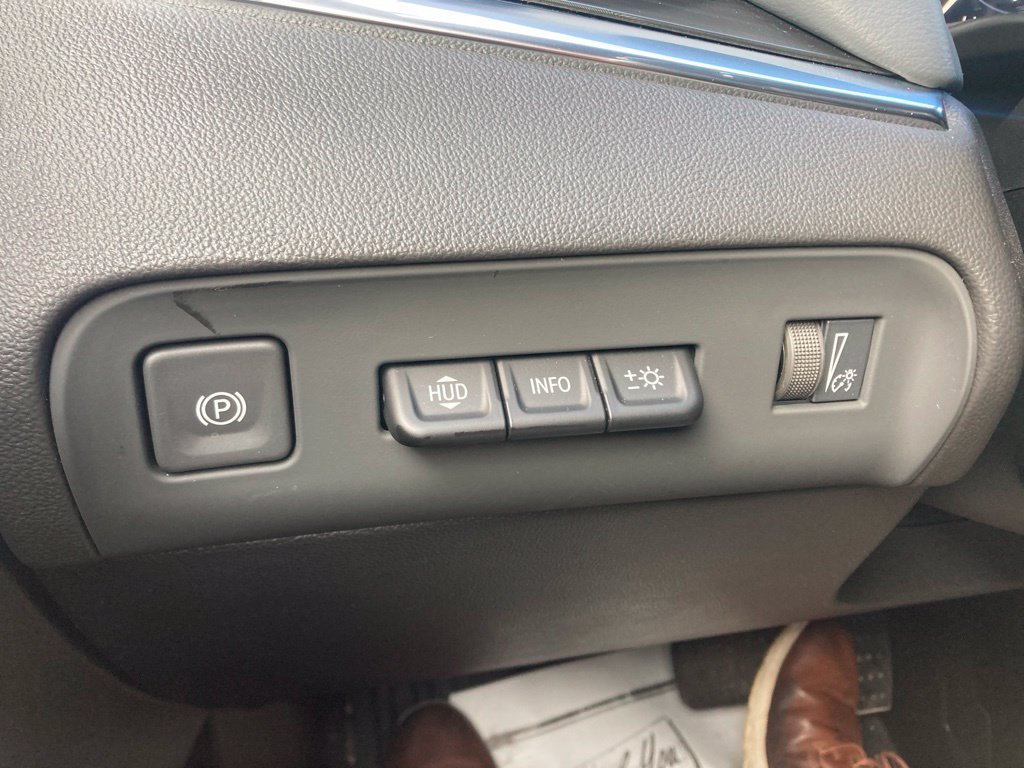 Used 2024 Buick Enclave Premium w/ Trailering Package, 5000 lbs. AWD/4WD image 31