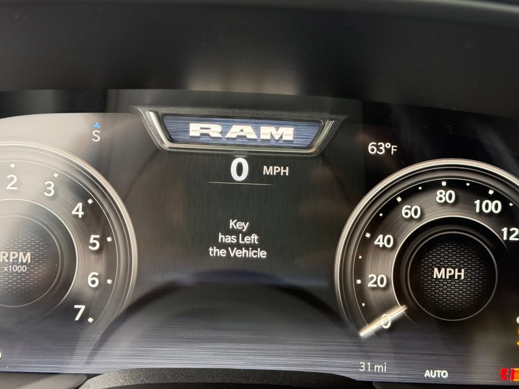 New 2026 RAM 1500 Big Horn AWD/4WD image 16