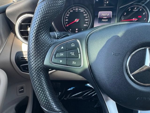 Used 2017 Mercedes-Benz GLC 300 4MATIC image 26
