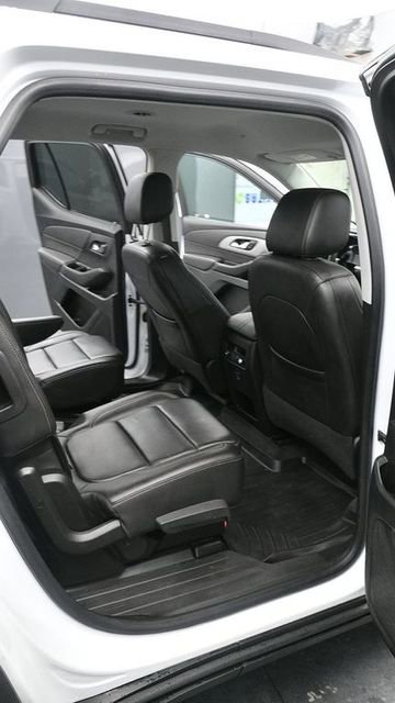Used 2020 Chevrolet Traverse LT AWD/4WD image 15