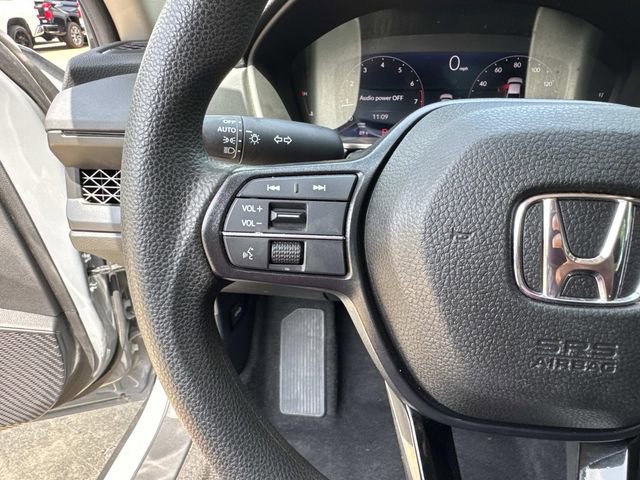Used 2025 Honda Accord SE image 27