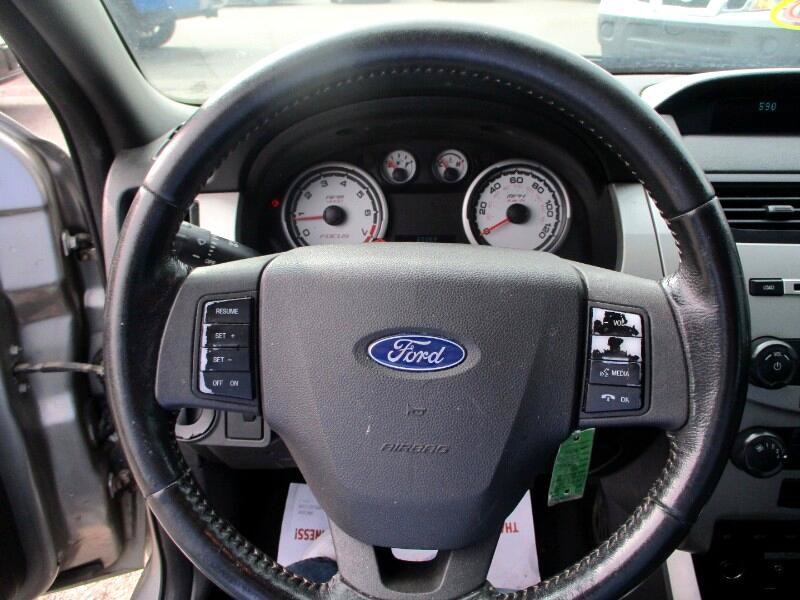 Used 2008 Ford Focus SE FWD image 11