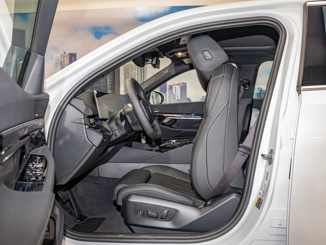 Used 2027 BMW i5 xDrive40 w/ Premium Package AWD/4WD image 20